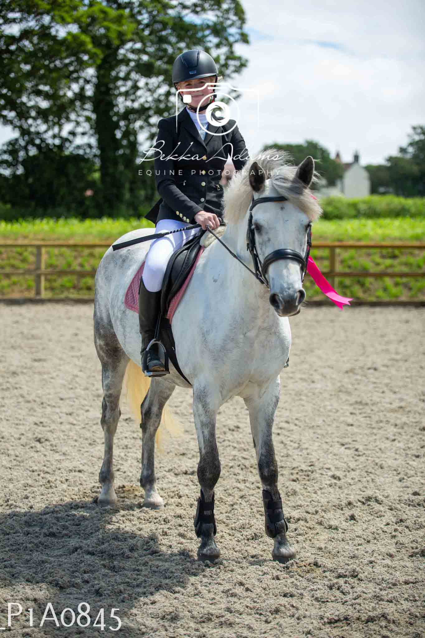 Home Farm Jumping 11th June - Juniors