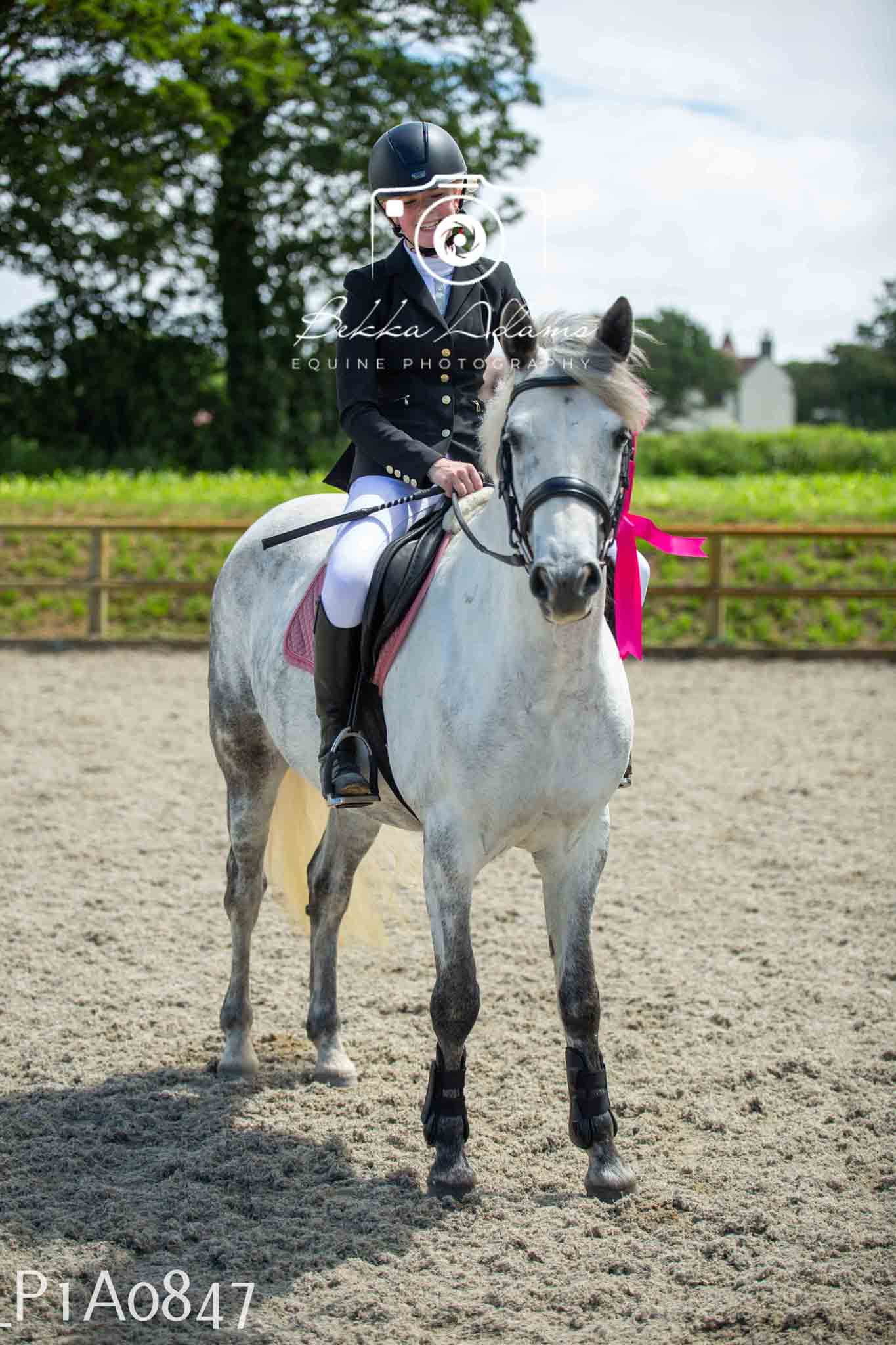 Home Farm Jumping 11th June - Juniors