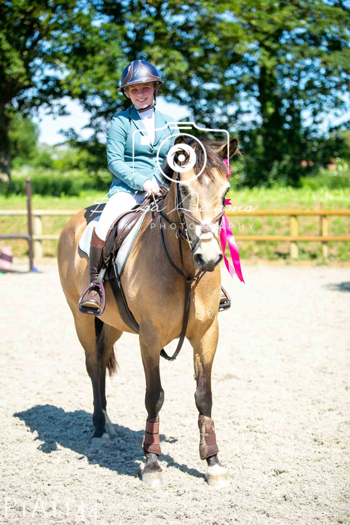 Home Farm Jumping 11th June - Seniors