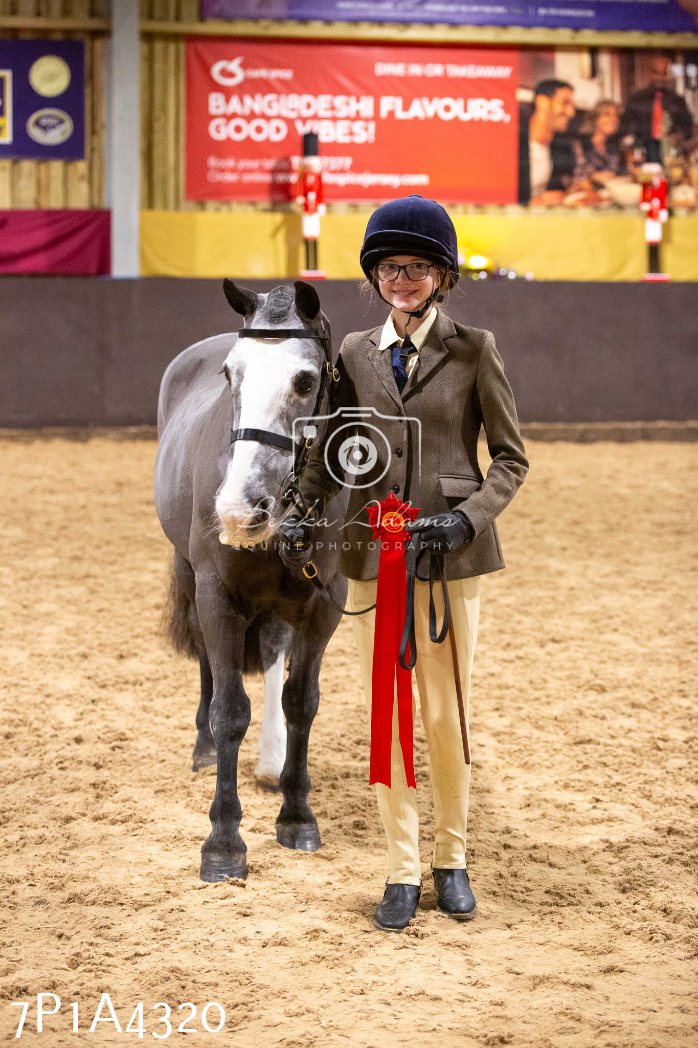 Home Farm Christmas Show 2024 - Inhand