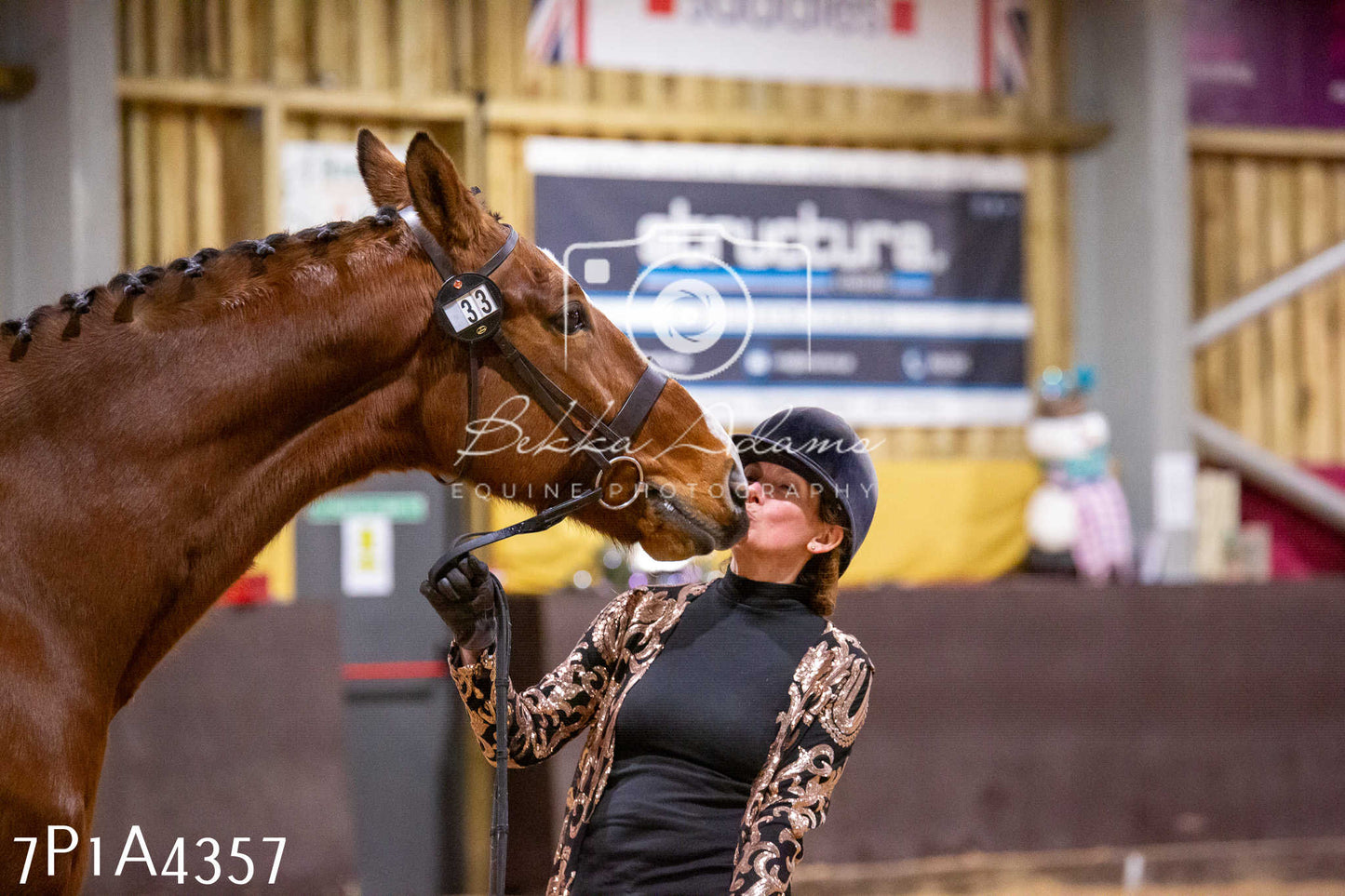 Home Farm Christmas Show 2024 - Inhand
