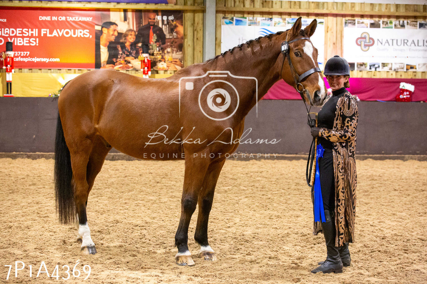 Home Farm Christmas Show 2024 - Inhand