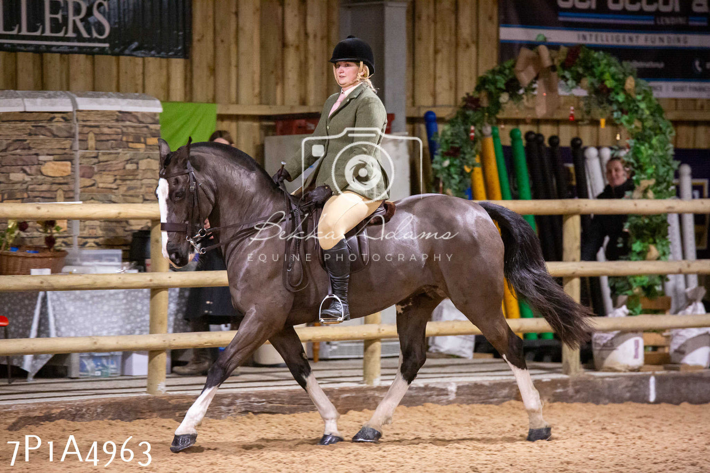 Home Farm Christmas Show 2024 - Ridden
