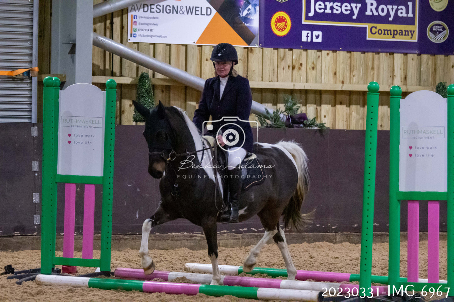 Home Farm Jumping 1st April - Seniors
