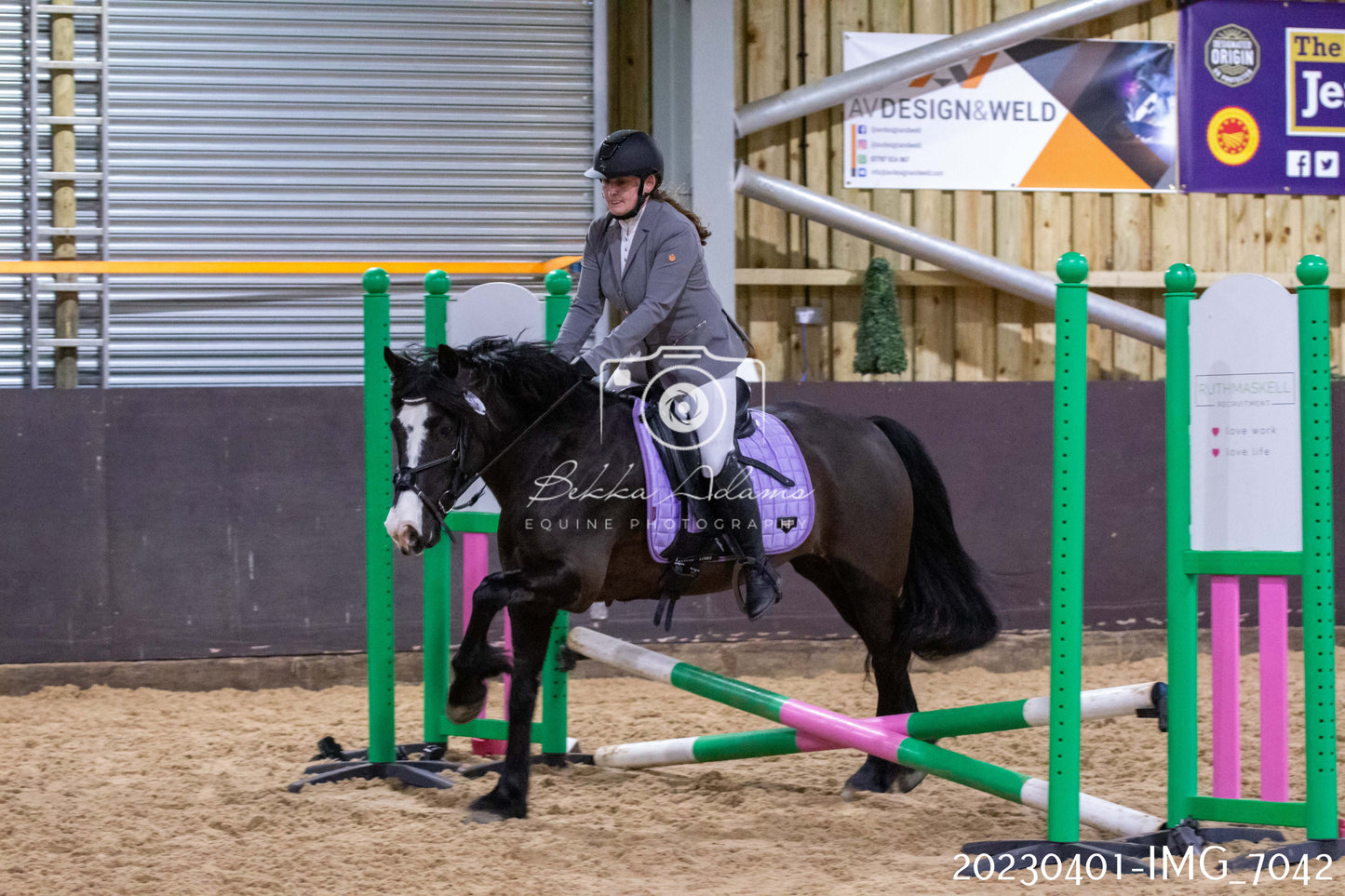 Home Farm Jumping 1st April - Seniors