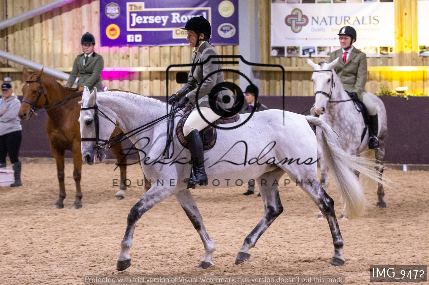 JHOYS Ridden Showing Group 1