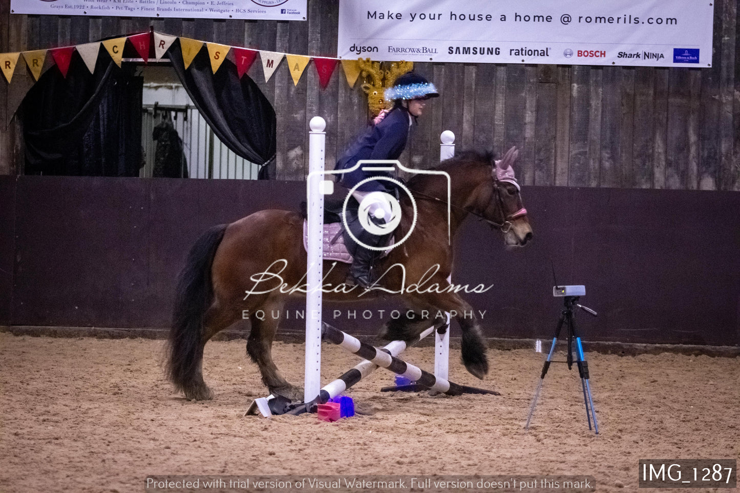 Home Farm New Year Showjumping 2nd January - Juniors