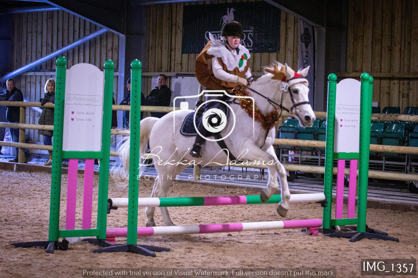 Home Farm New Year Showjumping 2nd January - Juniors