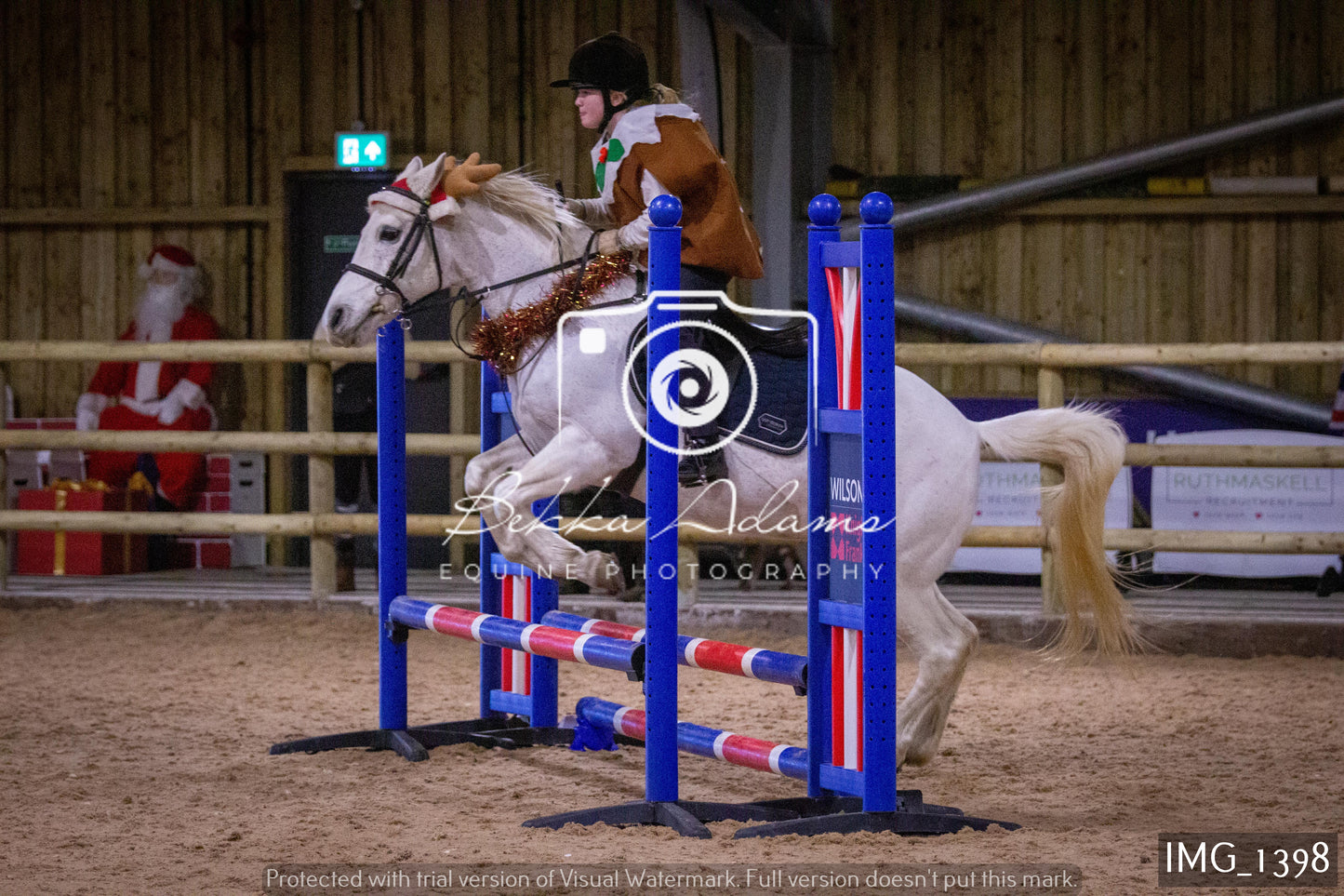 Home Farm New Year Showjumping 2nd January - Juniors