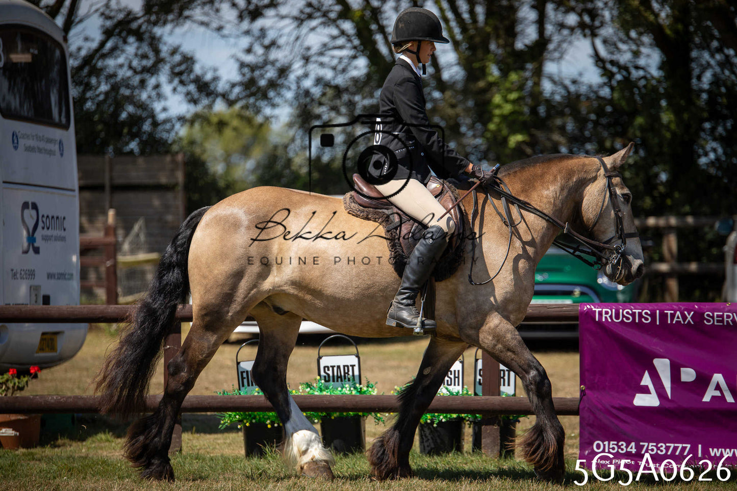 St Lawrence Charity Horse Show - Saturday pt1
