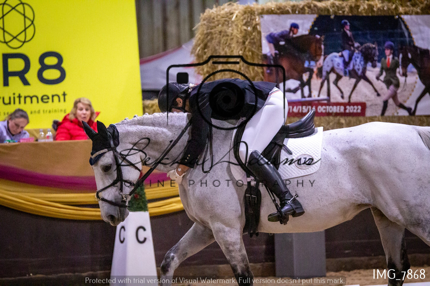 JHOYS Dressage