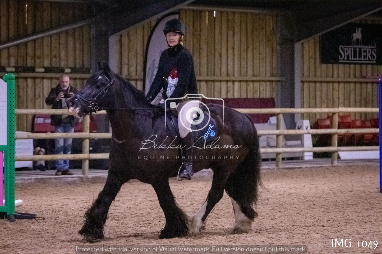 Home Farm New Year Showjumping - Seniors